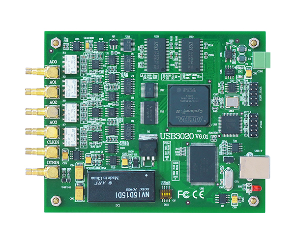 同步輸出卡：USB3020